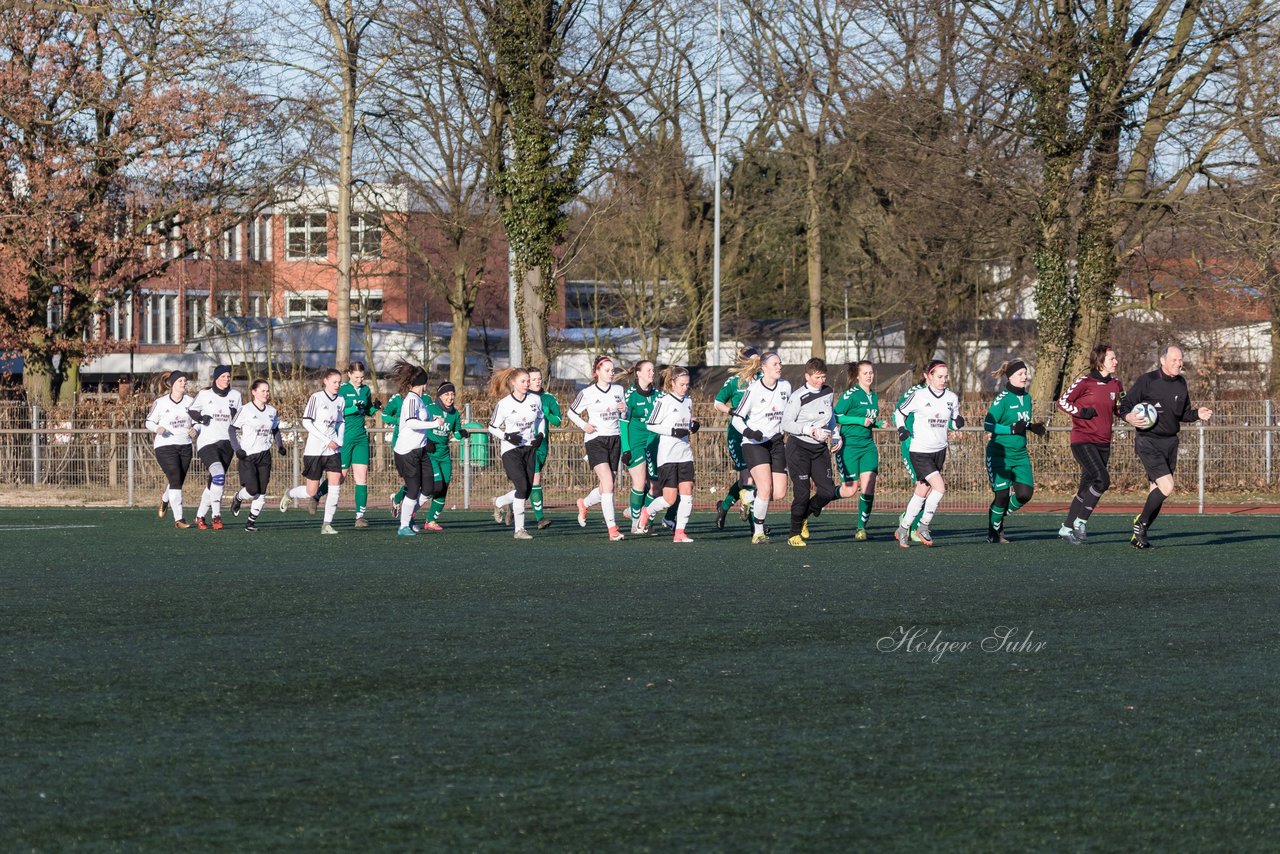 Bild 88 - Frauen SG Holstein Sued - SV Gruenweiss-Siebenbaeumen : Ergebnis: 0:2